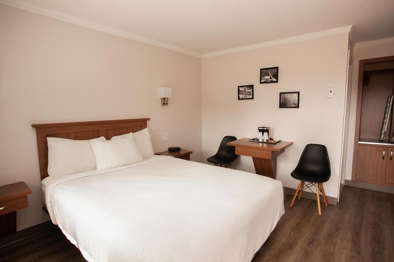 Motel Newstar 라발 외부 사진